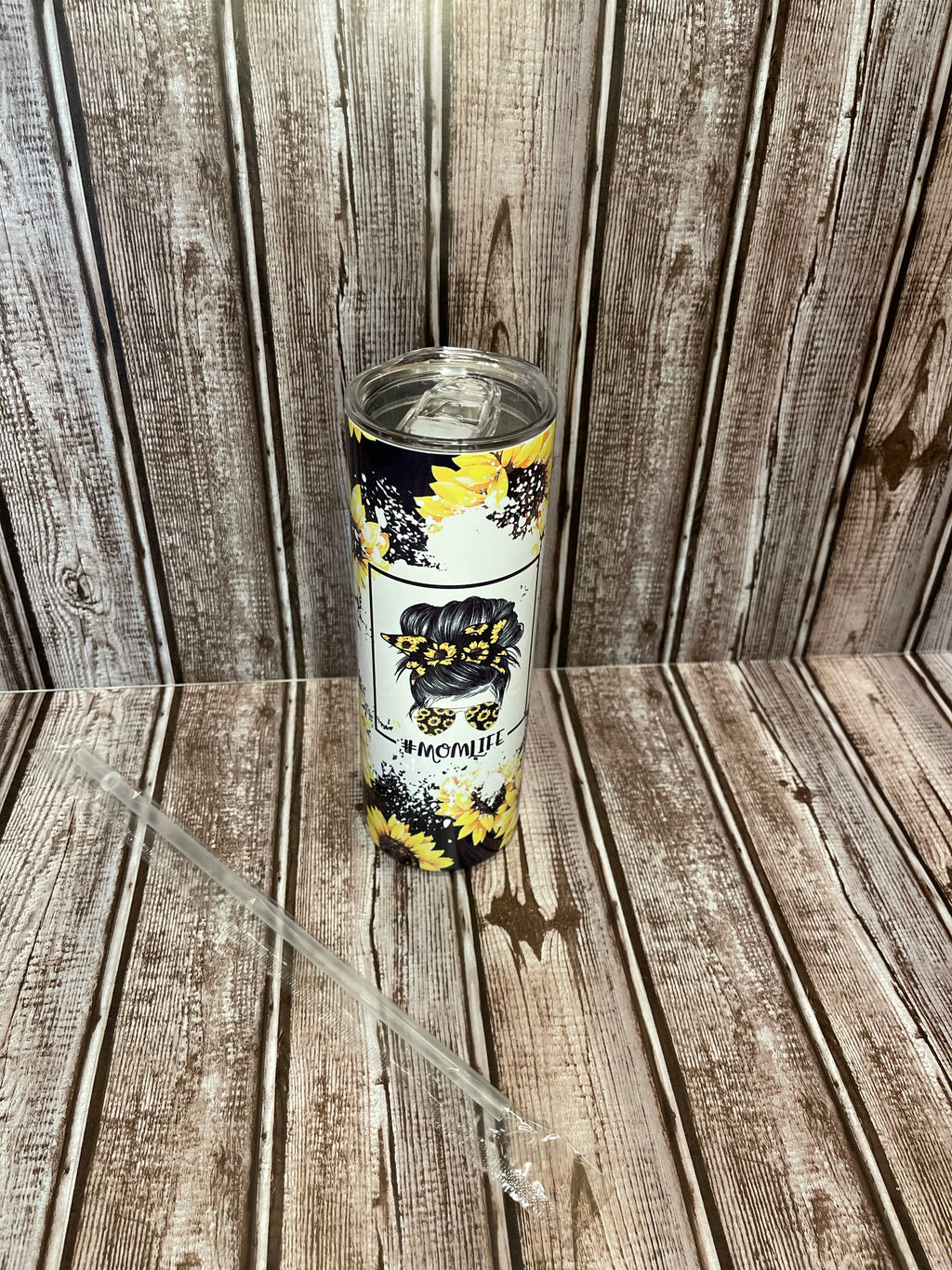 Made to order #Momlife sunflower 20 ounce tumbler